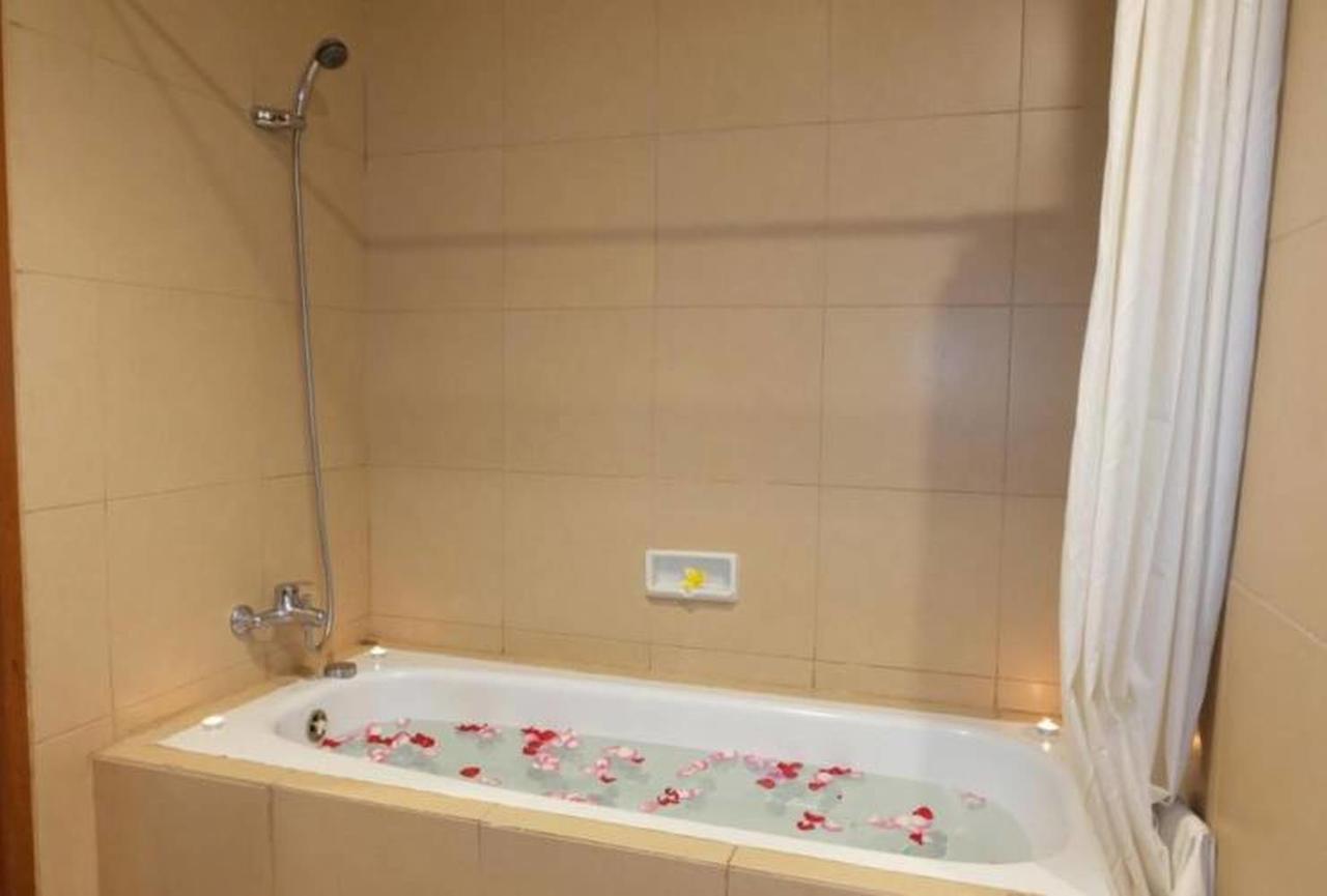 Hotel Blue Pacific Dżakarta Zewnętrze zdjęcie