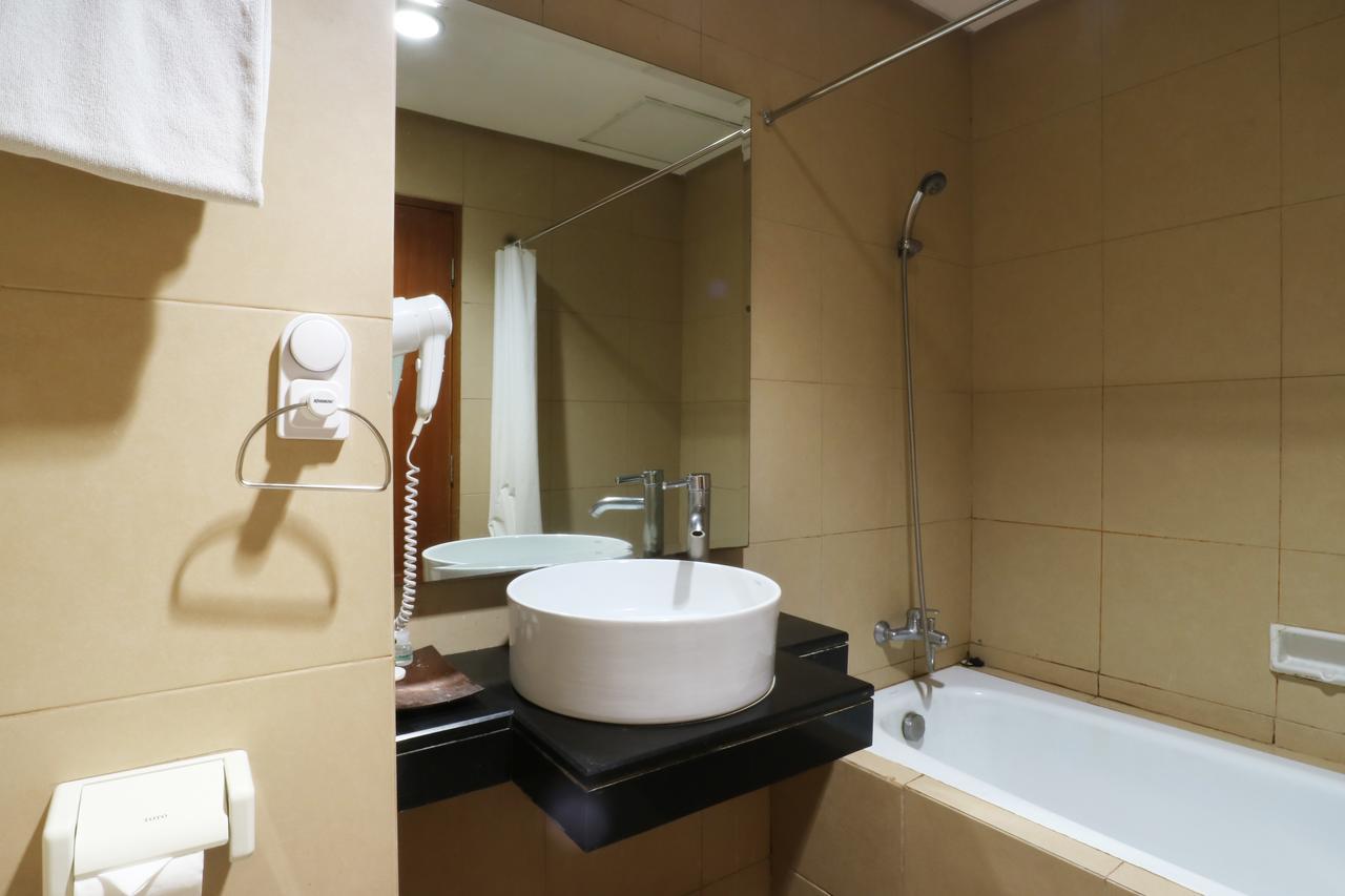 Hotel Blue Pacific Dżakarta Zewnętrze zdjęcie